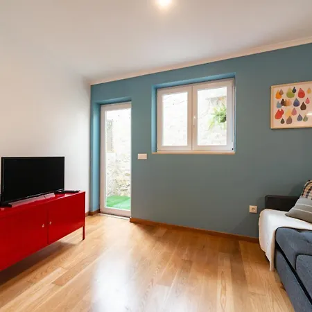 With Private Terrace 250m To Largo Intendente