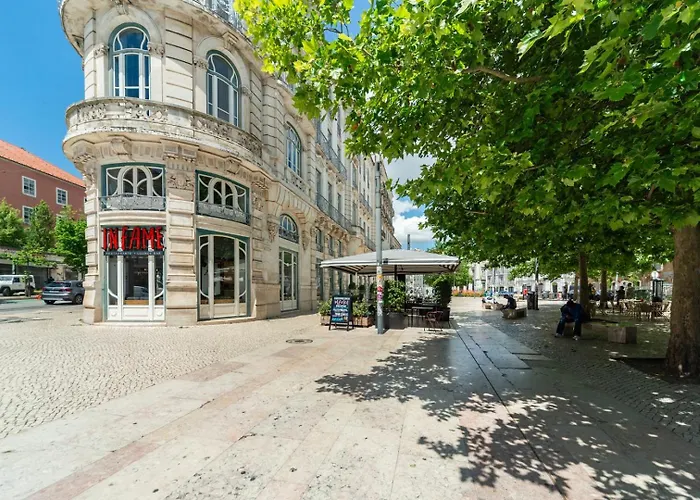 With Private Terrace 250m To Largo Intendente شقة Lisboa