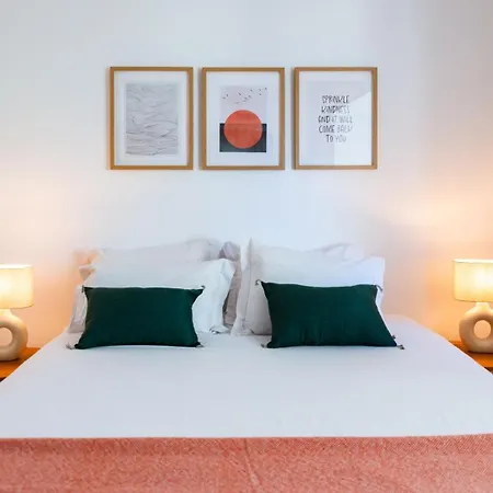 With Private Terrace 250m To Largo Intendente Apartment Lisbon