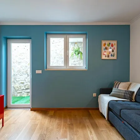 With Private Terrace 250m To Largo Intendente Lissabon