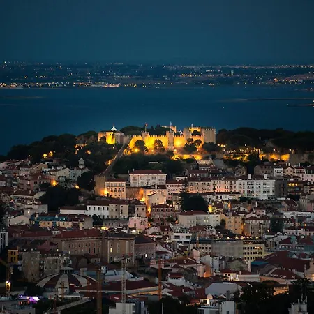 아파트 With Private Terrace 250m To Largo Intendente *