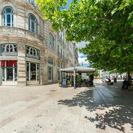 With Private Terrace 250m To Largo Intendente Appartement Lissabon
