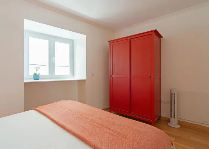 Daire With Private Terrace 250m To Largo Intendente