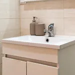 Apartment With Private Terrace 250m To Largo Intendente