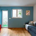 With Private Terrace 250m To Largo Intendente Lissabon