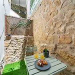 With Private Terrace 250m To Largo Intendente *