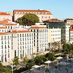 With Private Terrace 250m To Largo Intendente Lissabon